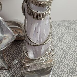 Aldo‎ Shimmering Strappy Silver Heels. Size 8